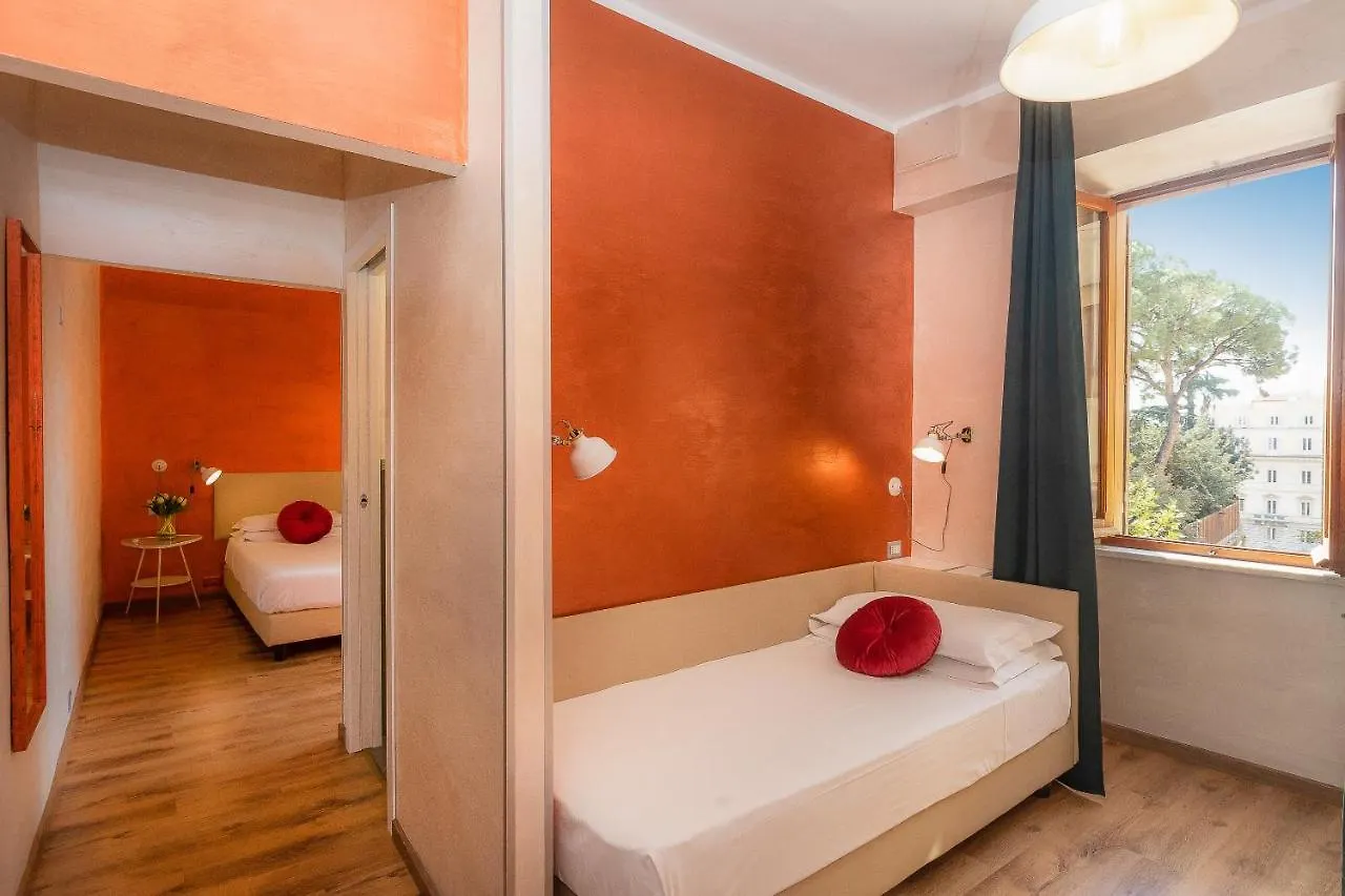 Lovely New Home Via Genova روما إيطاليا